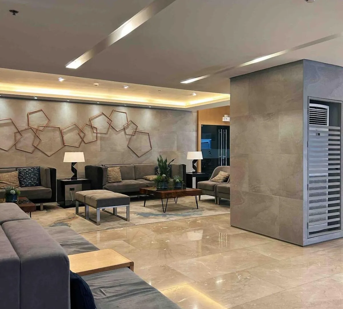 Aparthotel Divine'S Stay - S Residences 2Br Unit, Bldg 1 Near Moa Filipíny
