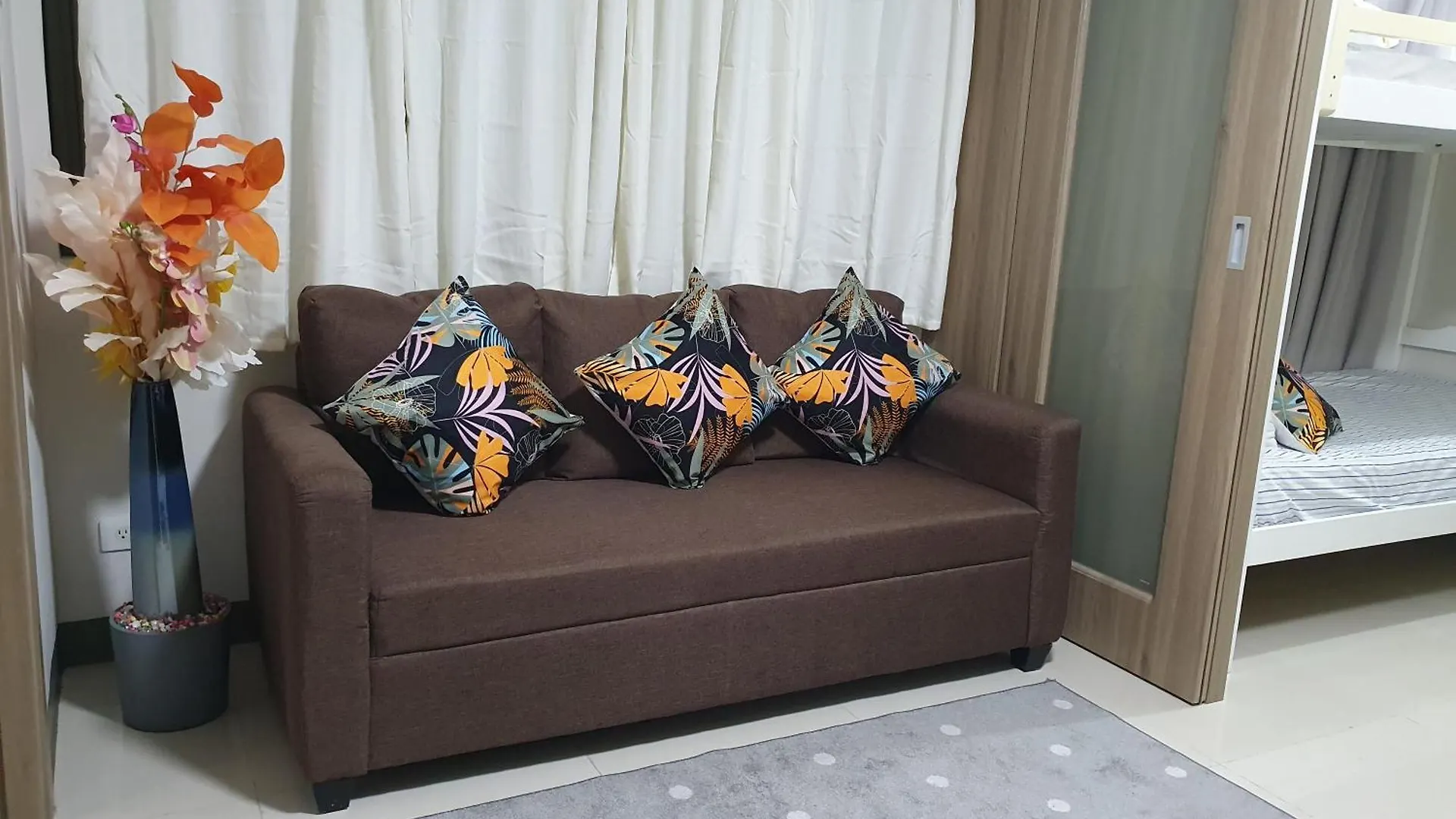 Aparthotel Divine'S Stay - S Residences 2Br Unit, Bldg 1 Near Moa
