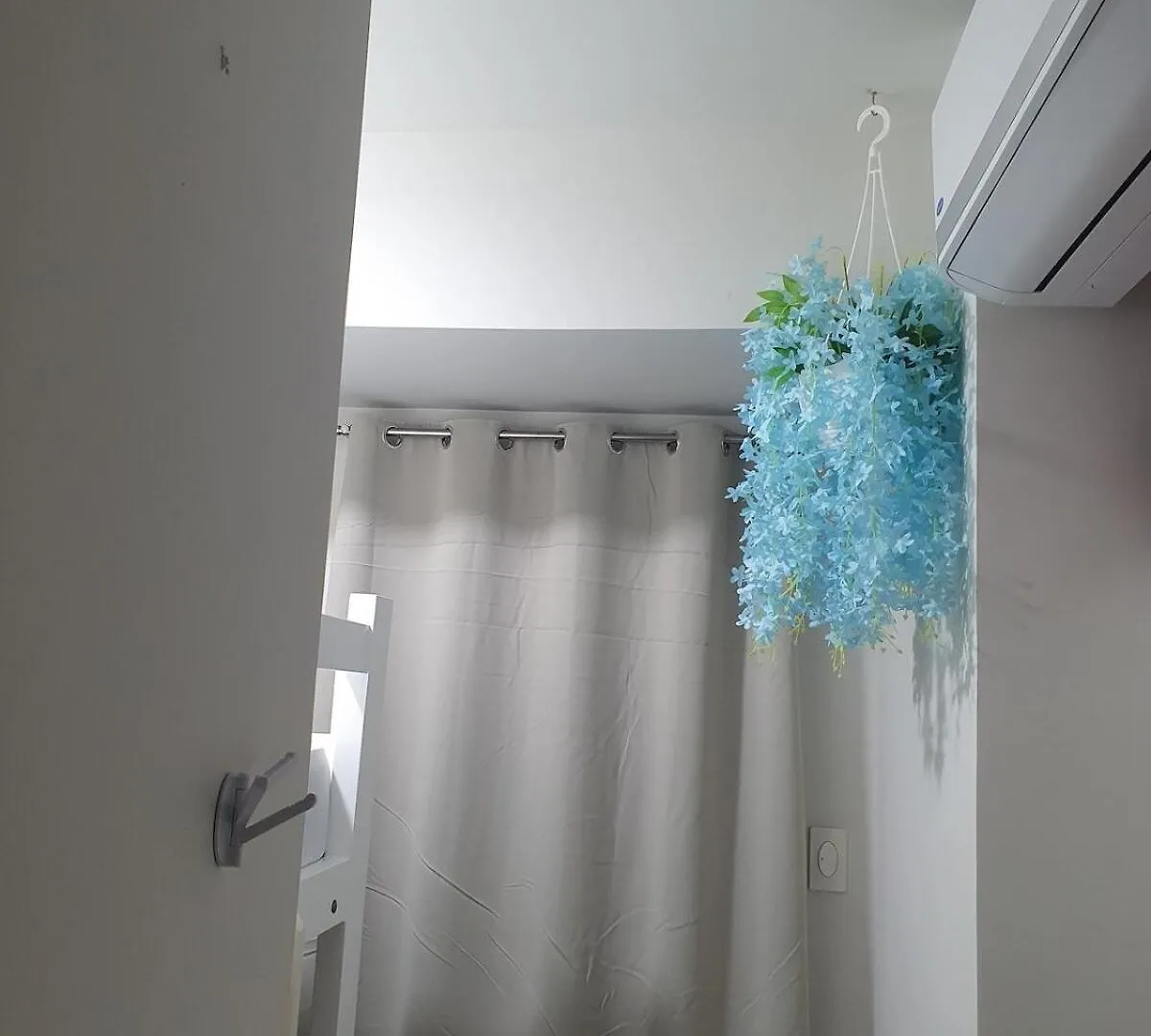 Aparthotel Divine'S Stay - S Residences 2Br Unit, Bldg 1 Near Moa